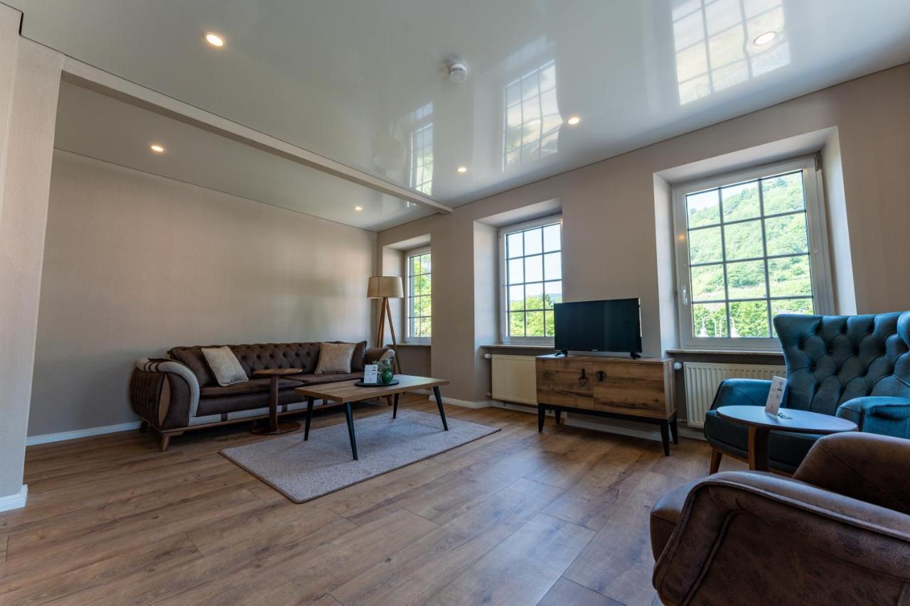 Moselresidenz Bellevue Alf Apartment Alfbach Екстер'єр фото