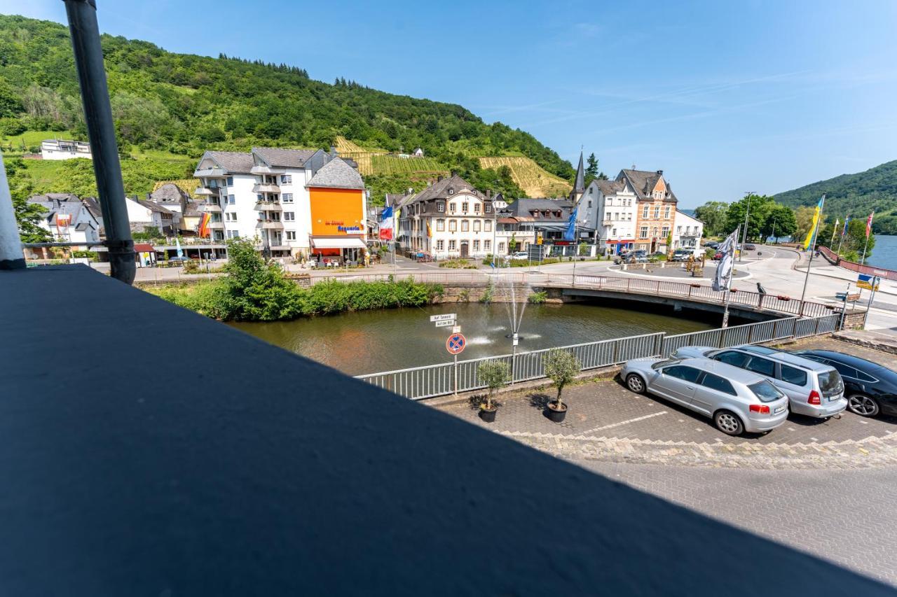 Moselresidenz Bellevue Alf Apartment Alfbach Екстер'єр фото
