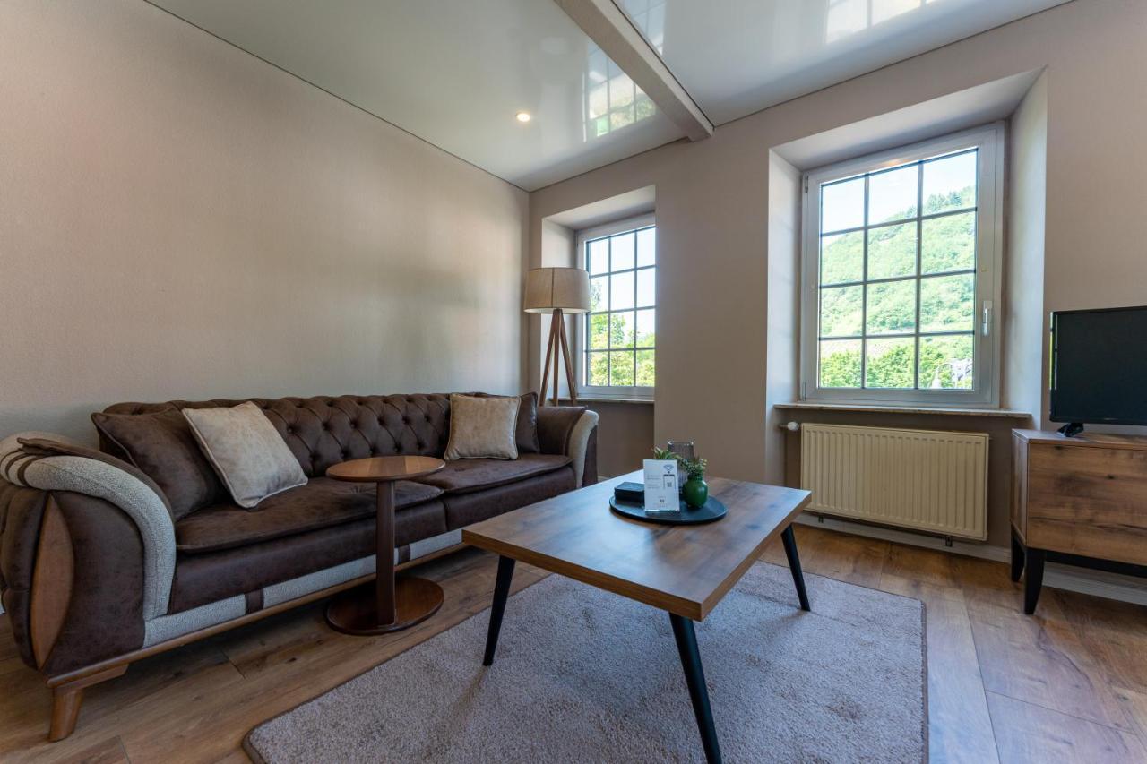 Moselresidenz Bellevue Alf Apartment Alfbach Екстер'єр фото